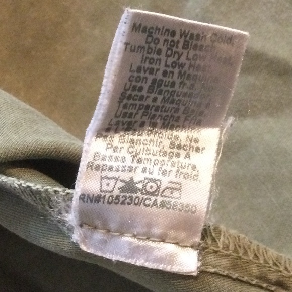 Current/ Elliot the Perfect Shirt Amy Camo button down. Size 3 or large - Picture 6 of 9